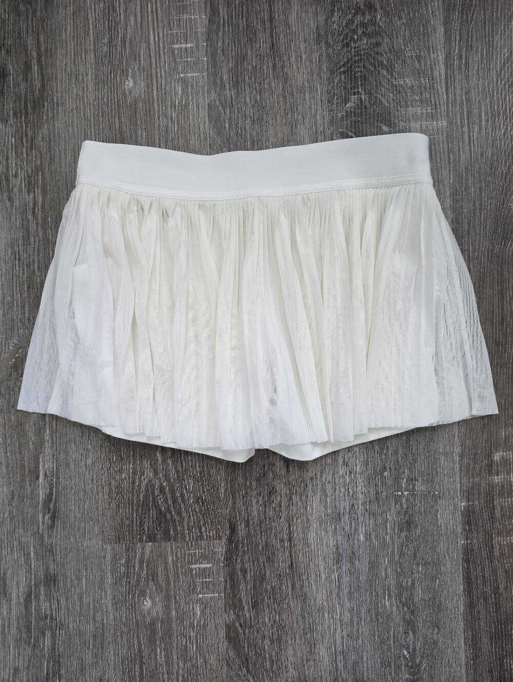 White Lululemon Pleated Tennis Skirt w/ Shorts, Size 12